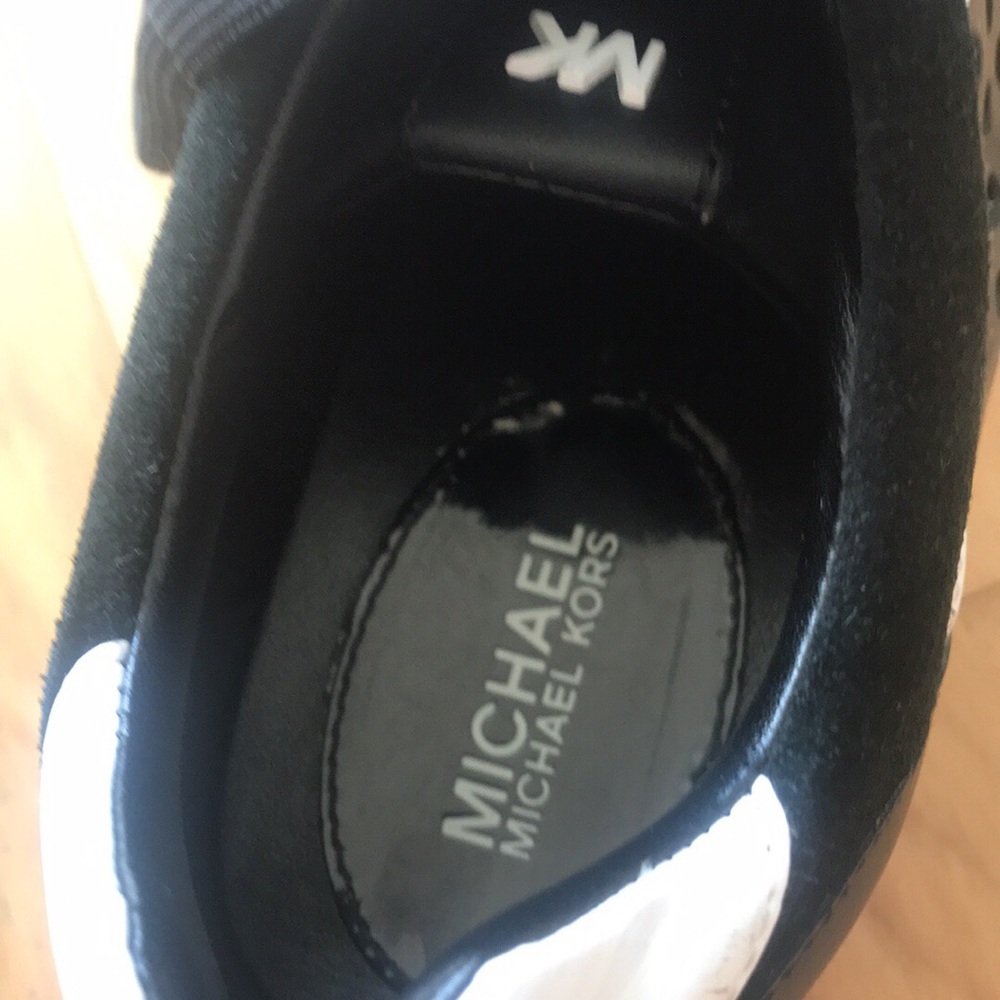 Michael kors shoes - Picture 2 of 3